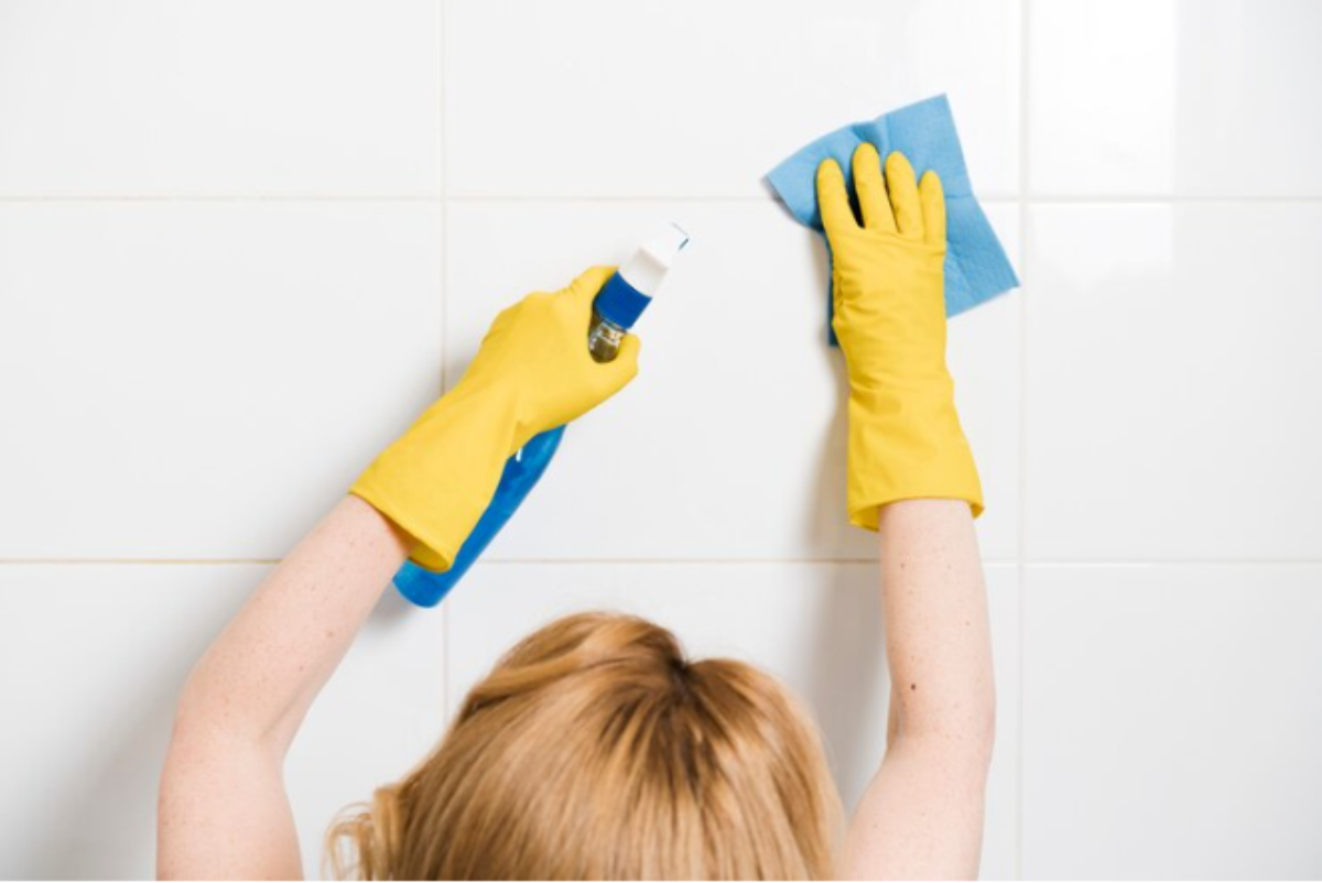 12 незатейливых советов, с которыми уборка в ванной и туалете перестанет быть проблемой