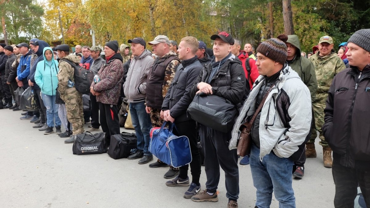 «Это на сегодня самые главные люди»: депутаты поддержали меры соцзащиты участников СВО