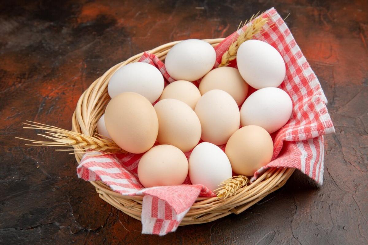 Шесть птицефабрик пообещали остановить рост цен на яйца до 22 марта 2024 года