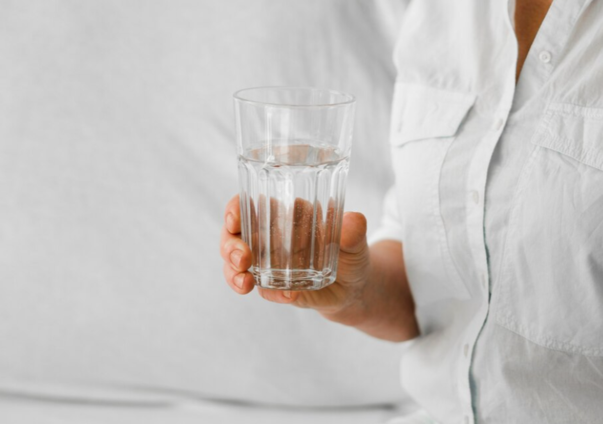 Минеральная вода для здоровья: как пить, чтобы не навредить?