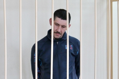 В Новосибирске судят убийцу женщин, бросавшего их с моста