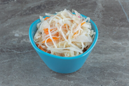 Салат из капусты и моркови как в столовой – все секреты приготовления вкусного и полезного блюда