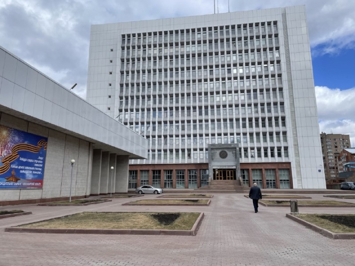Депутаты Заксобрания приняли законы о преобразовании трех районов области в округа
