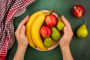 Как есть фрукты и не бояться вздутия живота: несколько простых правил
