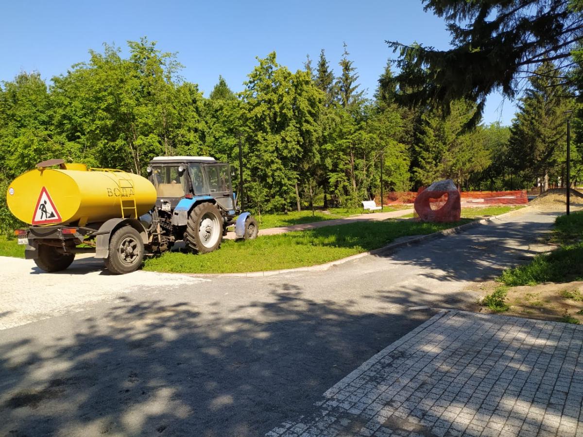 Горзеленхоз решил не возвращать деньги за изуродованный Первомайский сквер