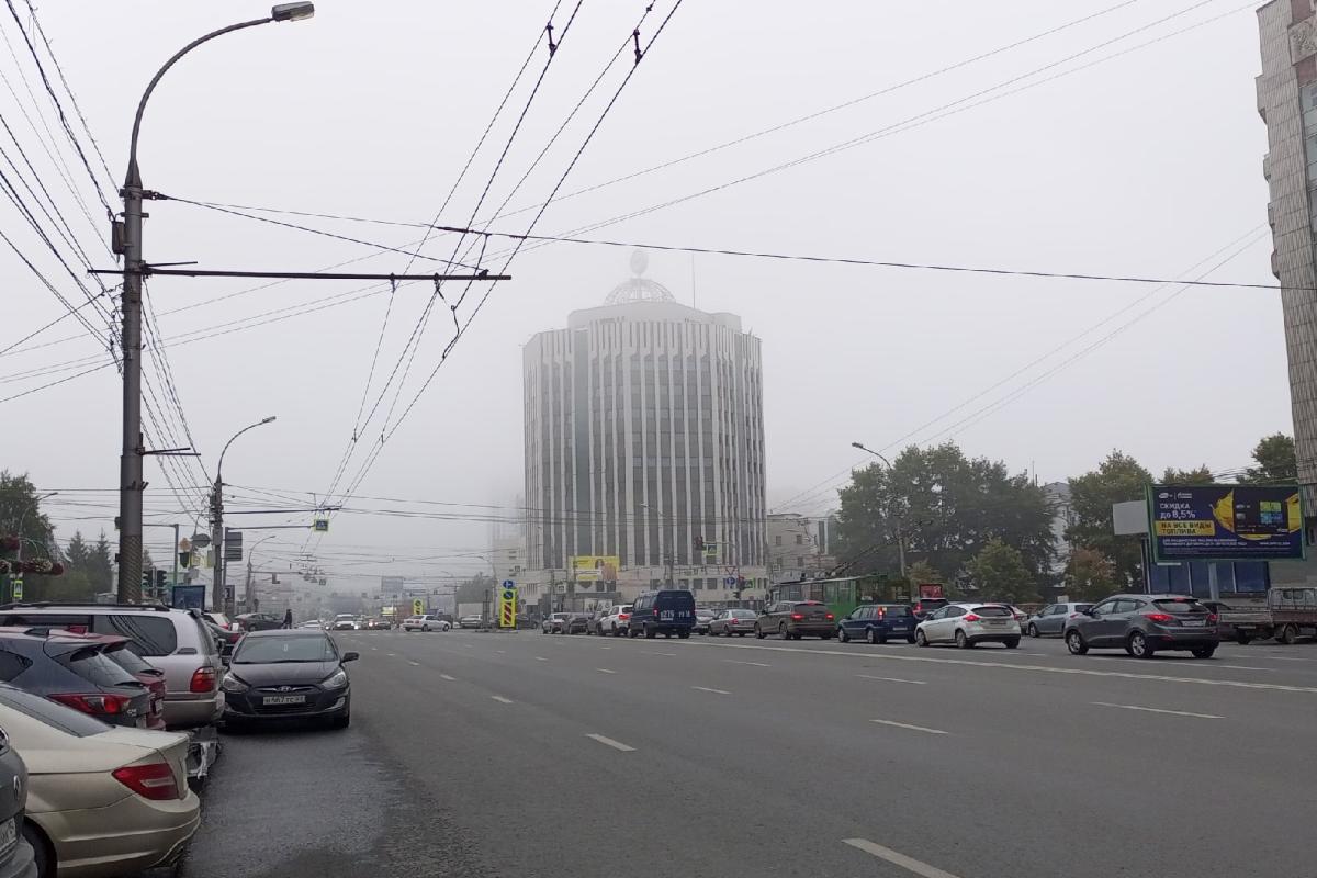 Больше десяти самолетов отправили в соседние города из-за завесы над Новосибирском