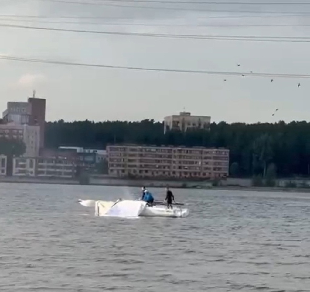 Следком проверяет отключение света в Бердске из-за катера