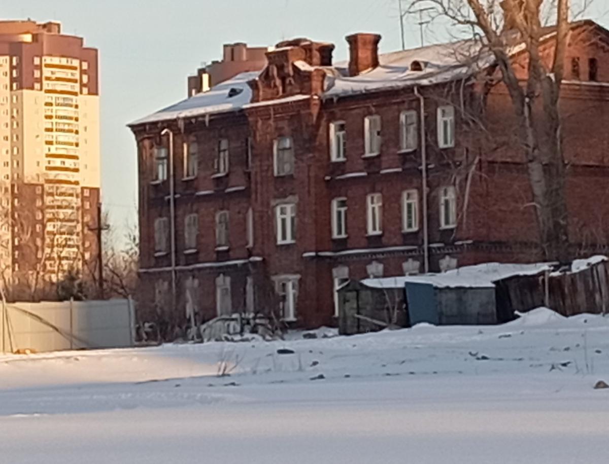 Выдержат ли старинные дома на Тополевой натиск стройплощадки?