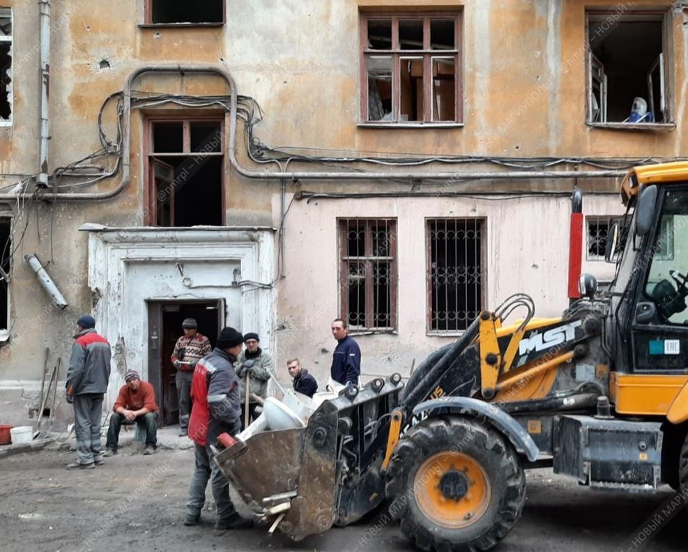 Воровали на восстановлении Мариуполя: раскрыта еще одна афера АИР Новосибирска