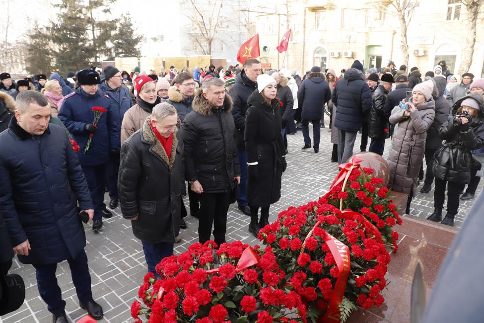 Подвиг Ленинграда в сердцах новосибирцев